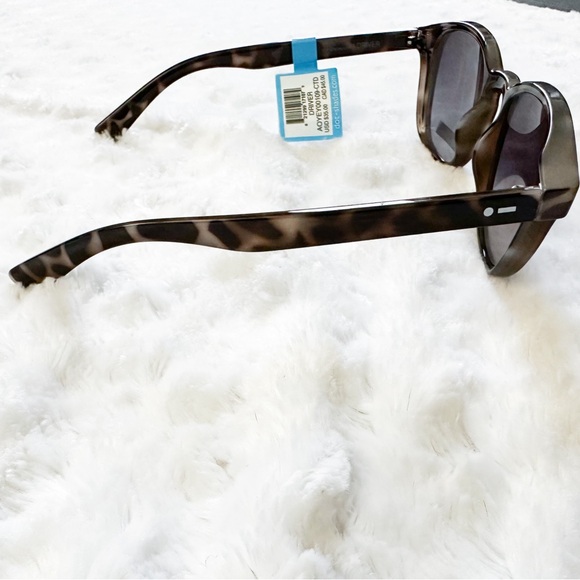 NWT- Dot Dash by Billabong Driver Unisex Sunglasses || CTD - Picture 7 of 9